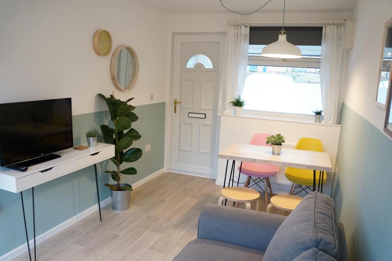 The Oldbrook Garden Flat Apartment Milton Keynes Exterior photo